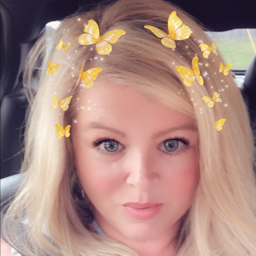Meet your Posher, Amy